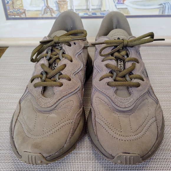 Women's Adidas "Ozweego" Sage Trace Cargo Casual/ Utility Sneakers. Size 7. - Picture 4 of 11